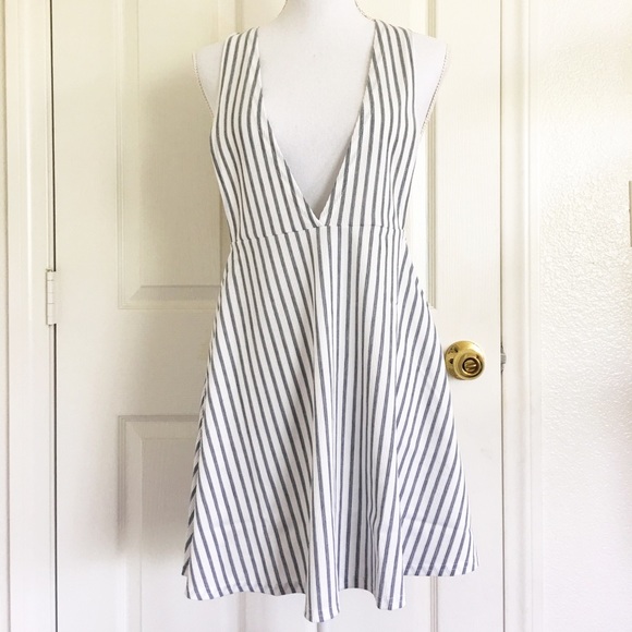 Sexy Gray Striped Mini Dress - Picture 5 of 8